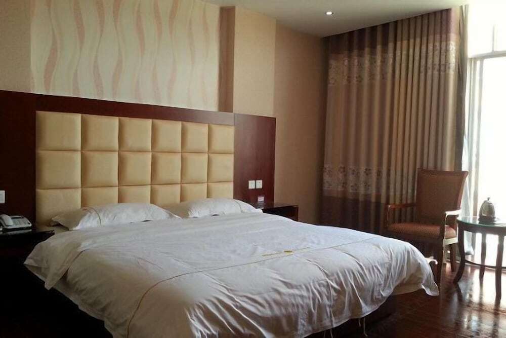 Учжоу: Shell Hotel