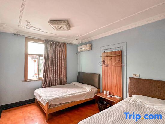Шанхай: Jincheng Hostel