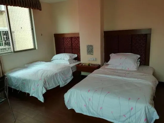 Шаньвэй: Quanyue Apartment