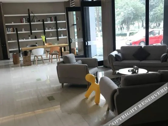 Вэньчжоу: Rest Comfort Hotel (Wenzhou Oubei Shuangta Road)