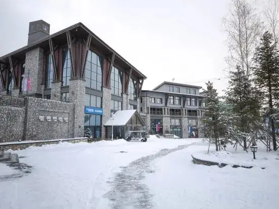 Цзилинь: Fenglin Evening Villa (Jilin Songhua Lake Resort Ski Resort)