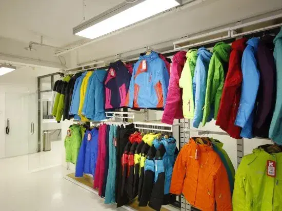 Цзилинь: Fenglin Evening Villa (Jilin Songhua Lake Resort Ski Resort)