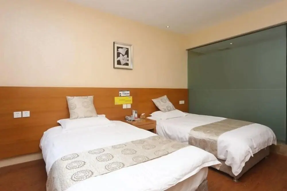 Чжунцзян: Zhongjiang ikea business hotel