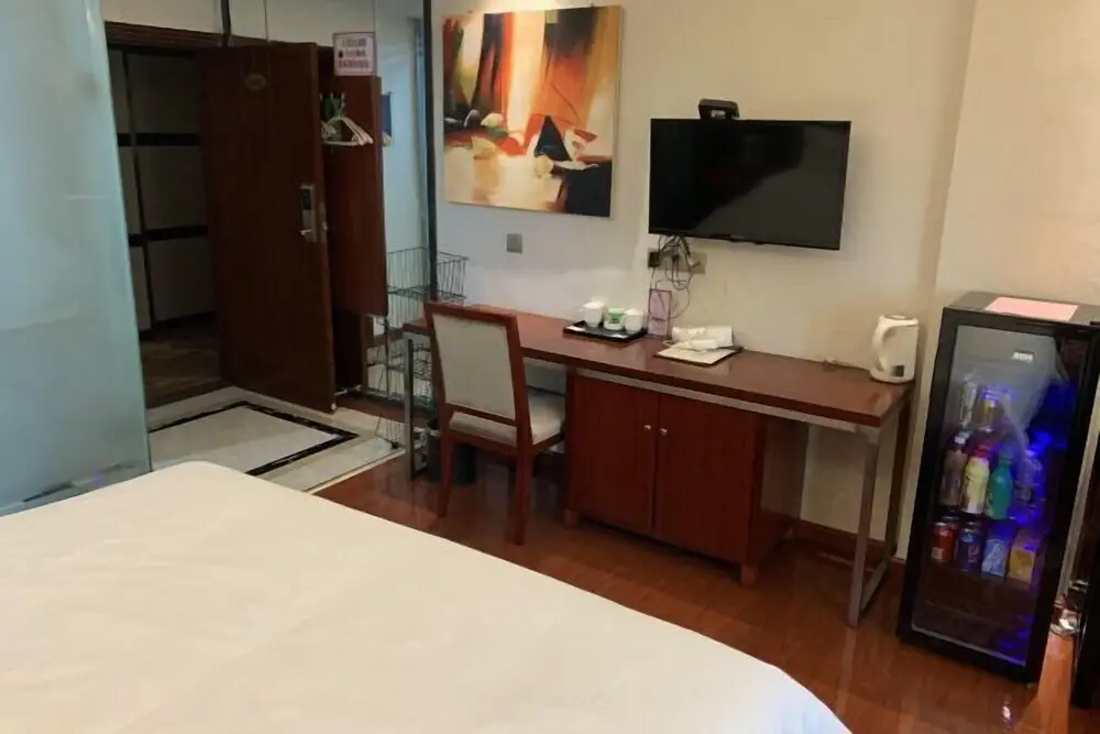 Дунгуань: 365 Siji Hotel