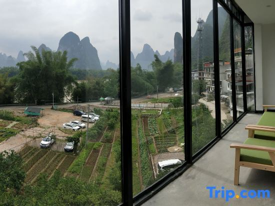 Яншо: Yangshuo Linyuanju Homestay (Xingping Ancient Town 20 yuan RMB Scenic Area)