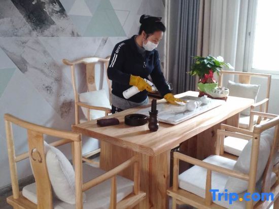 Наньпин: Kaiyue Business Hostel