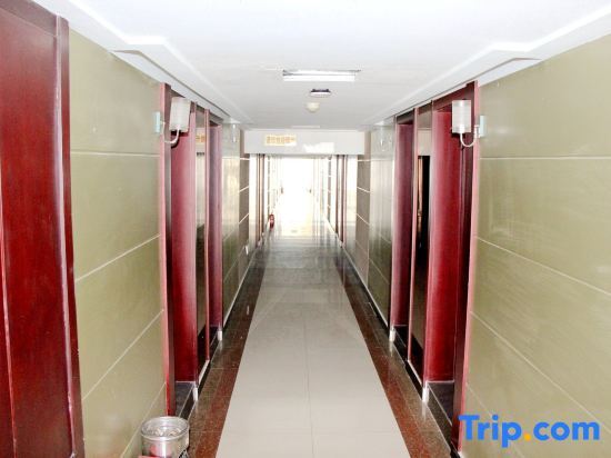 Ляньюньган: Kuaile Holiday Hotel