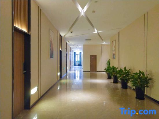 Шанхай: Yinghong Apartment Hotel (Shanghai Jinqiao international store)