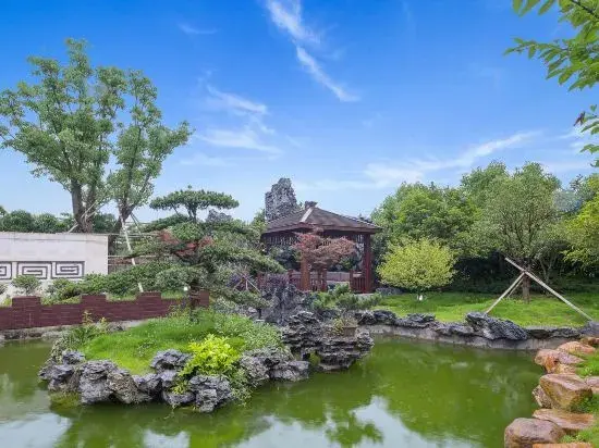 Нинбо: Floral Hotel   Shuxiang(Beilun Chunxiao Wanwan Beach Shop)