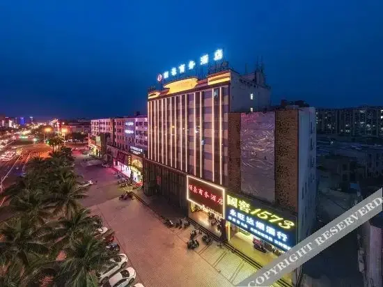 Lanyang: Zhangzhou Shunhao Business Hotel (Zhongxing Street Bus Station)