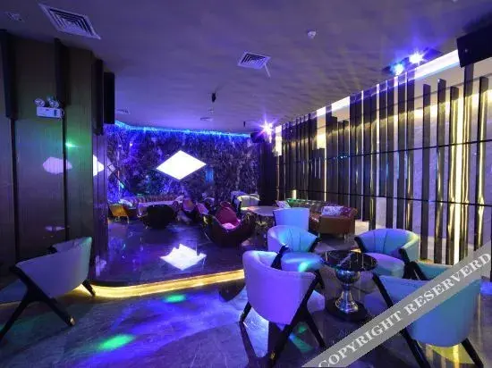 Гуанчжоу: Holiday Inn Wanle Palace