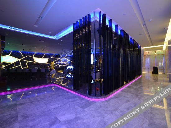 Гуанчжоу: Holiday Inn Wanle Palace