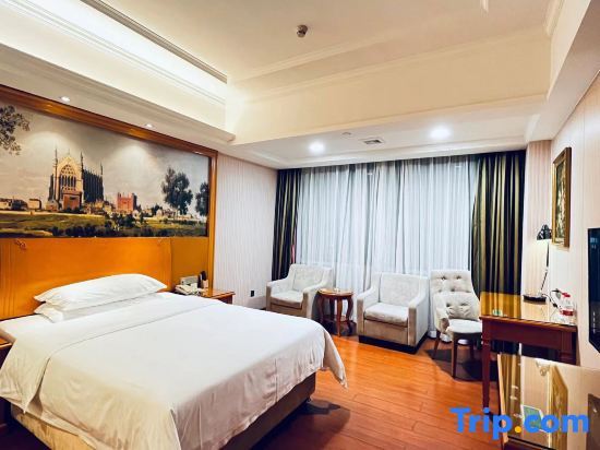 Ганьчжоу: Vienna Hotel ( Ganzhou High-speed Railway West Station Jinling Road Store)