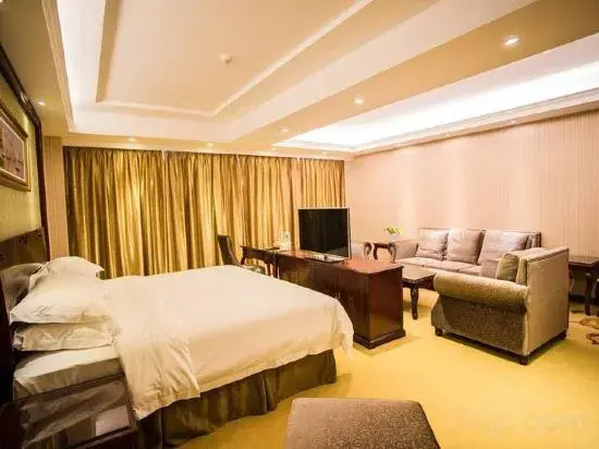 Тайчжоу: Vienna Hotel (Taixing Sports Center)
