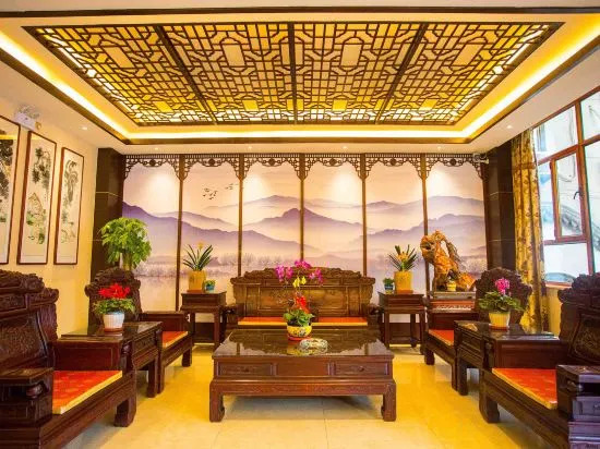 Майджи: Tian Shun Court Hotel