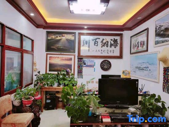 Куньмин: Red Clay People's Hotel