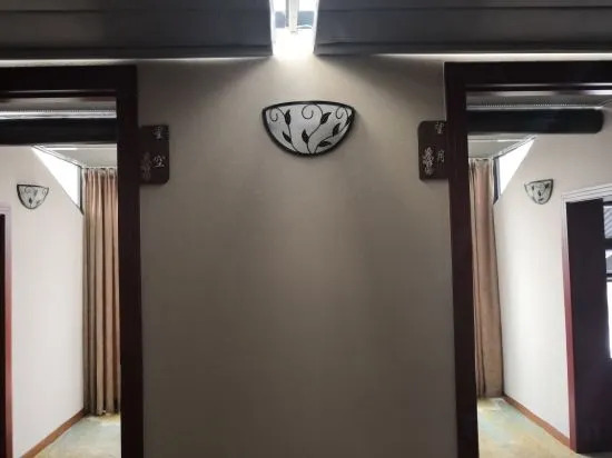 Шанхай: Shanghai Qishi Villa Hot Spring Resort Villa