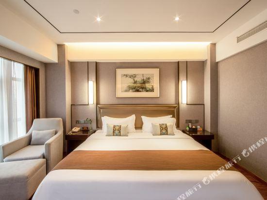 Чунцин: Jiayuan Starlight Hotel