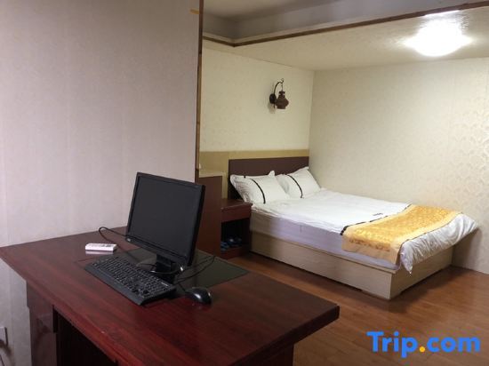 Нинбо: Ningbo Golden Nest Hotel