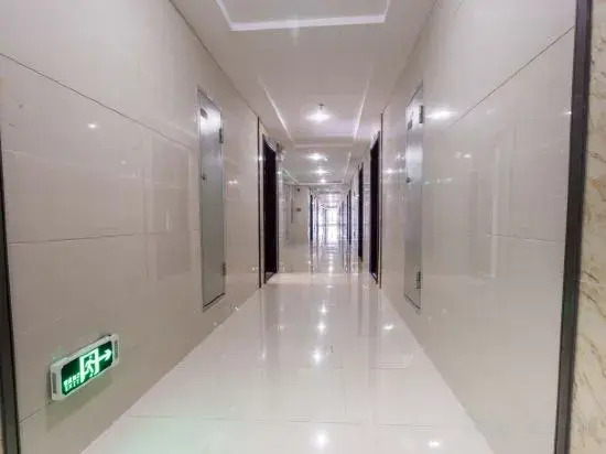 Чжуншань: TATA Serviced Apartment(Zhongshan Lihe Light Rail Branch)