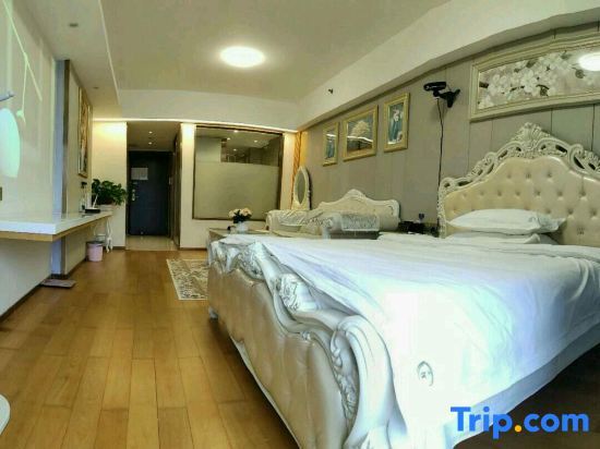 Шэньчжэнь: Aishang Apartment