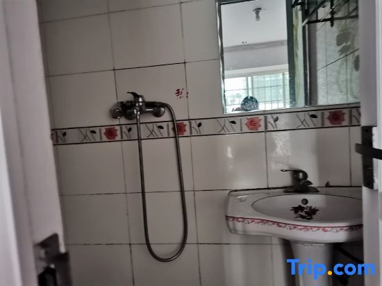 Куньмин: Lingyuan Hostel