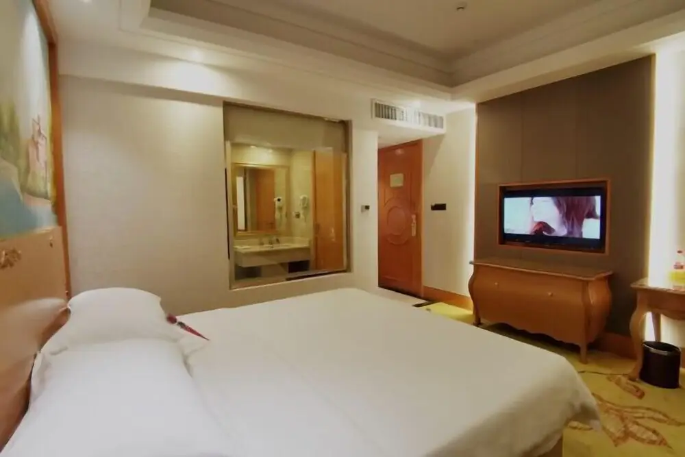 Чжуншань: Vienna Hotels