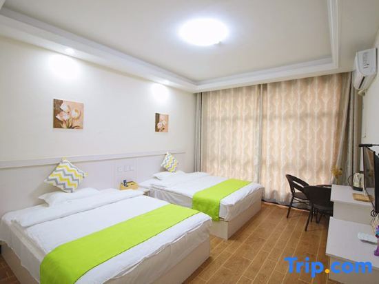 Хучжоу: Bamboo and Apricot Garden House