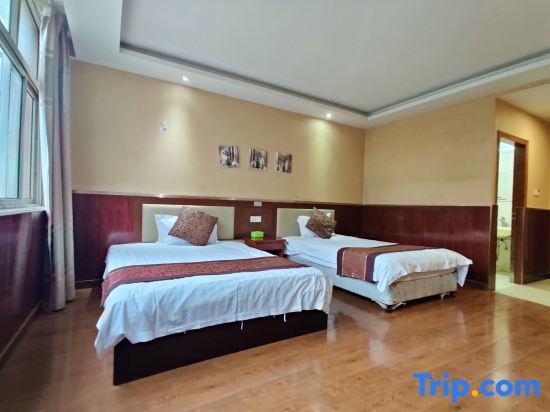 Шаоксинг: Tiandu Hotel