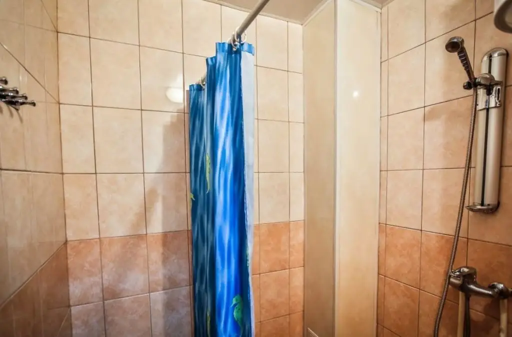 Красноярск: Hotel Tri Medvedya