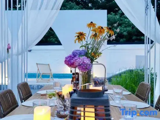 Уси: Nanshan Bamboo Sea · Fanpu Courtyard home stay