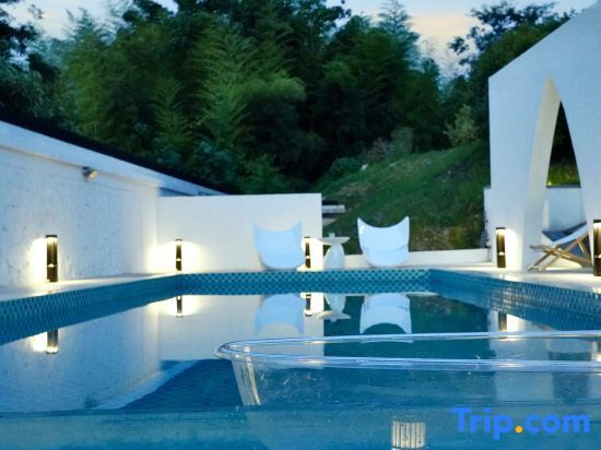Уси: Nanshan Bamboo Sea · Fanpu Courtyard home stay