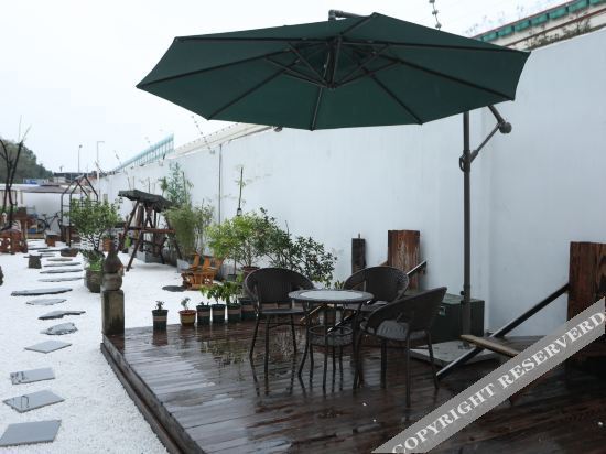 Шанхай: Changqiu International Youth Hostel (Shanghai Hongqiao International Exhibition Center)