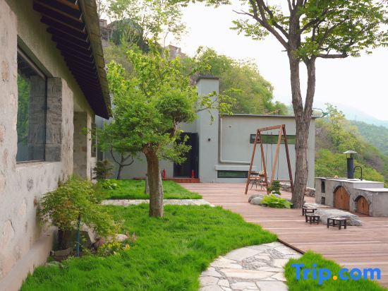 Пекин: Ninan Shanju Private Hot Spring Homestay