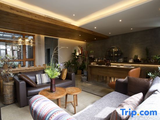 Пекин: Ninan Shanju Private Hot Spring Homestay