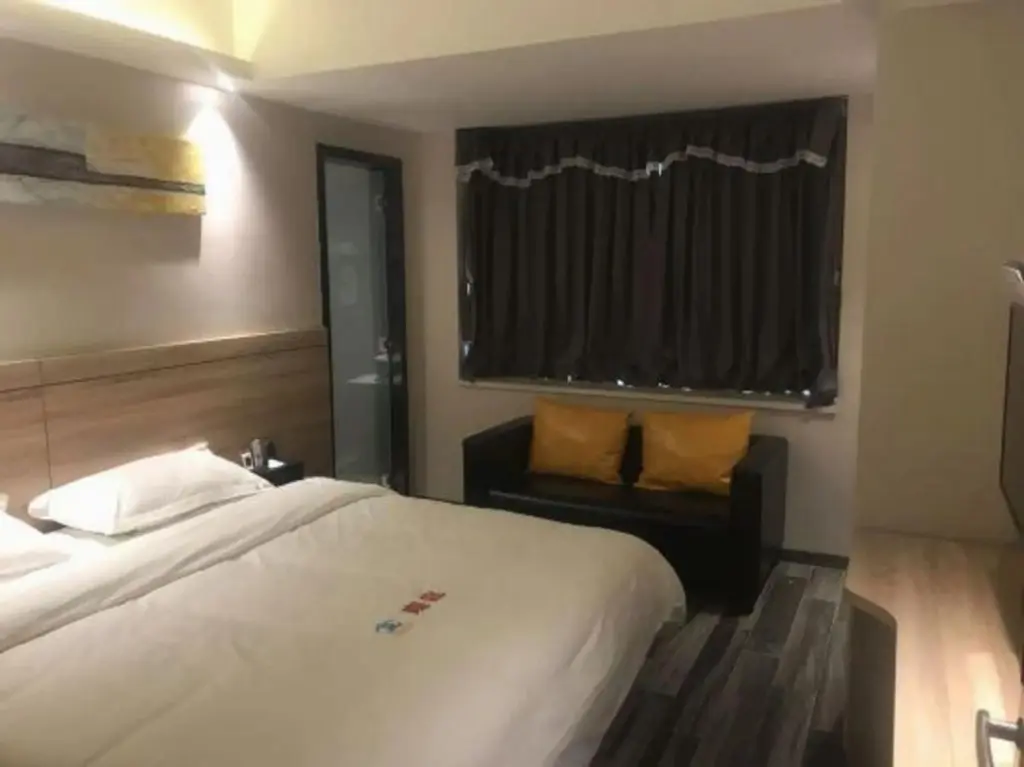 Таньчжоу: Zhongshan Jiating Apartment (Mingzhu Station Wangyu Road Branch)