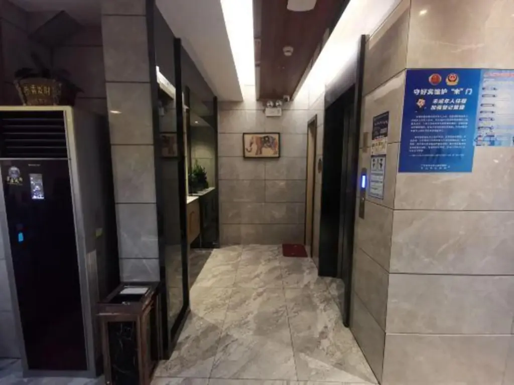Таньчжоу: Zhongshan Jiating Apartment (Mingzhu Station Wangyu Road Branch)