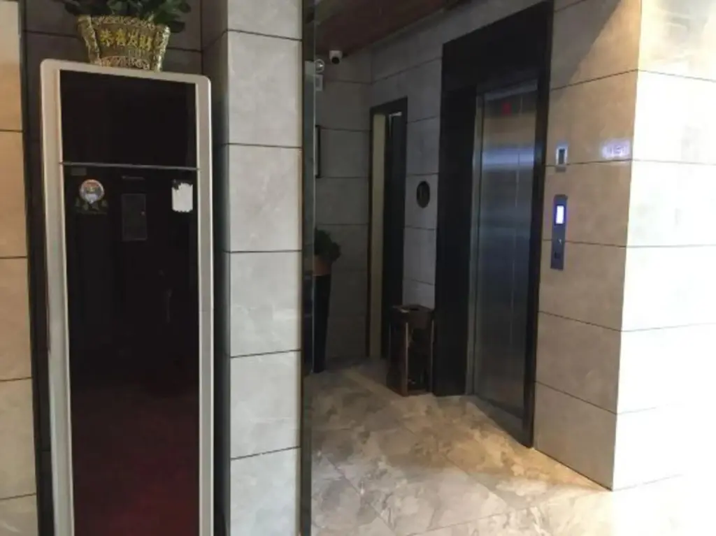 Таньчжоу: Zhongshan Jiating Apartment (Mingzhu Station Wangyu Road Branch)