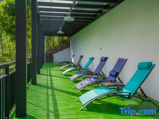Хучжоу: Chuyan·Vacances au spa Yunhai Viewing Wentang Holiday Meisu (Anji Jiangnan Tianchi Branch)