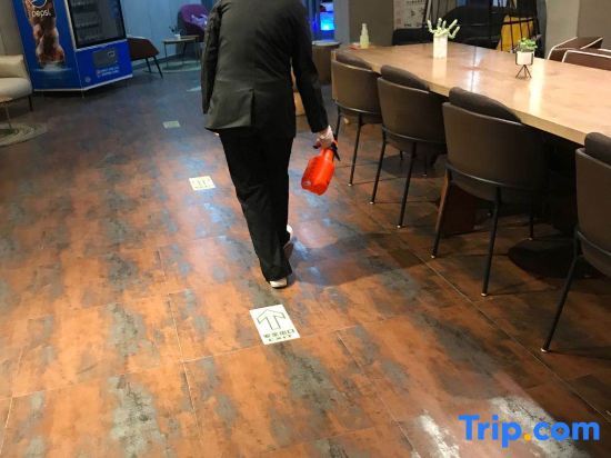 Вэньчжоу: Tucker China HOTEL (Leqing Ningkang West Road Store)