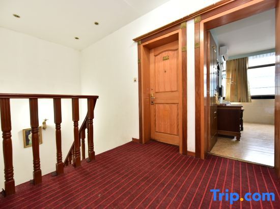 Нинбо: Yuyao huating hotel