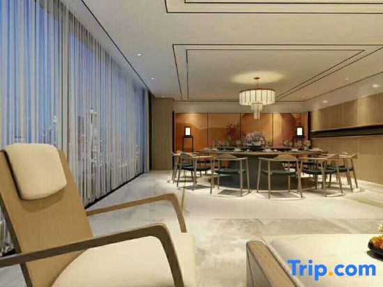 Чэнду: Holiday Meidi Hotel (Chengdu University Games Sports Center)