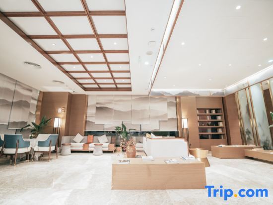 Чэнду: Holiday Meidi Hotel (Chengdu University Games Sports Center)