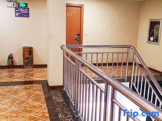 Вэньчжоу: Longgang Honggang Business Hotel