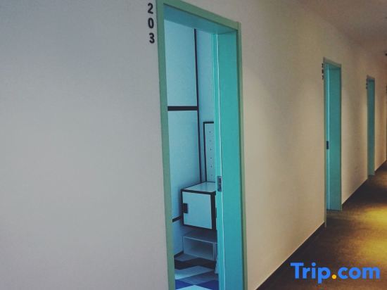 Шанхай: nullset youth hostel