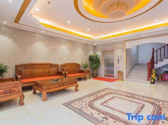 Huitong Business Hotel — фото 1