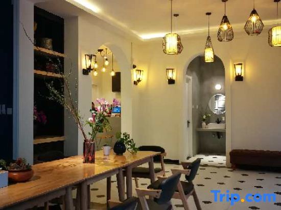 Шанхай: Tinghai Boutique Hostel