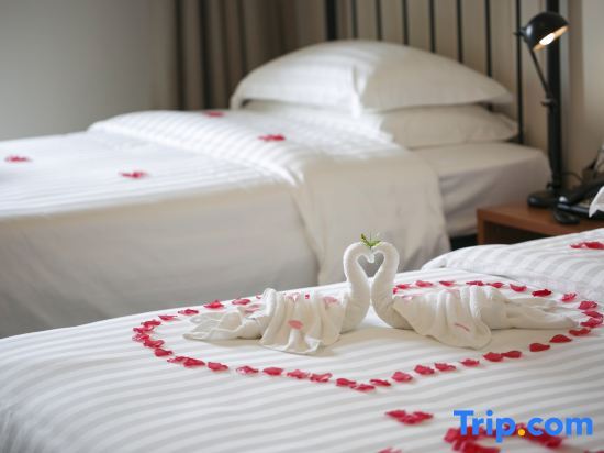 Хайкоу: Haikou Guanlan Lake Huayi FengXiaogang film community filmmaker Hotel