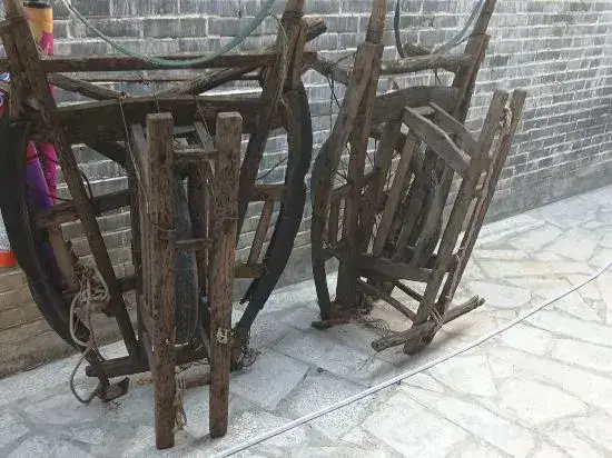 Yinan Juquan Hotel — фото 1