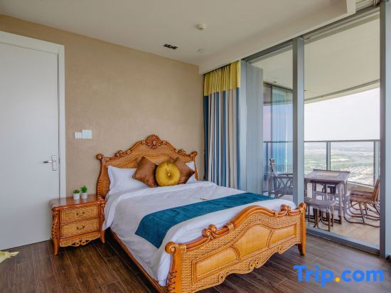 Санья: Perfect Holiday Seaview Apartment (Sanya Haitang Bay Poly)